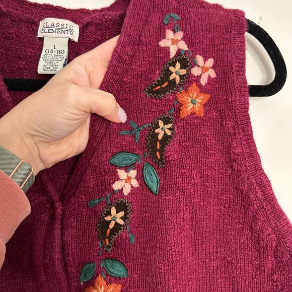 Classic Elements Cotton blend floral embroidered‎ button up sweater vest - Picture 3 of 6